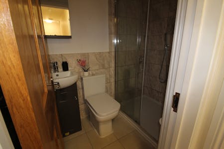 32 Linthorpe Road, Middlesbrough, Leisure / Residential / Retail To Let - IMG_6145.JPG