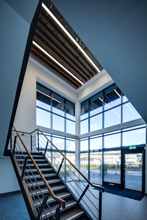 Hurricane Urban Hub, Reading, Berkshire, Warehouse & Industrial To Let - U1_0013.jpg