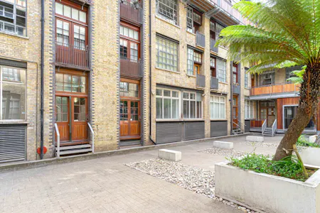 The Factory, 1 & 3B Underwood Row, London, Office For Sale - 1-3b-Underwood-Row-N1-7LZ-Shoreditch-Hoxton-Old-Street-District-Office-Showroom-Studio-For-Sale-To-Let-Internal37-Dominion.London.jpg