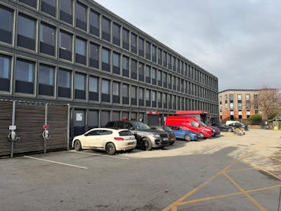 Dalton House, Sale, Leisure / Retail – Warehouse / Showroom To Let - PHOTO-2026-02-09-14-21-44.jpg2.jpg