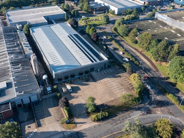 Unit 10 Woodside Industrial Estate, Humphrys Road, Dunstable, LU5 4TP