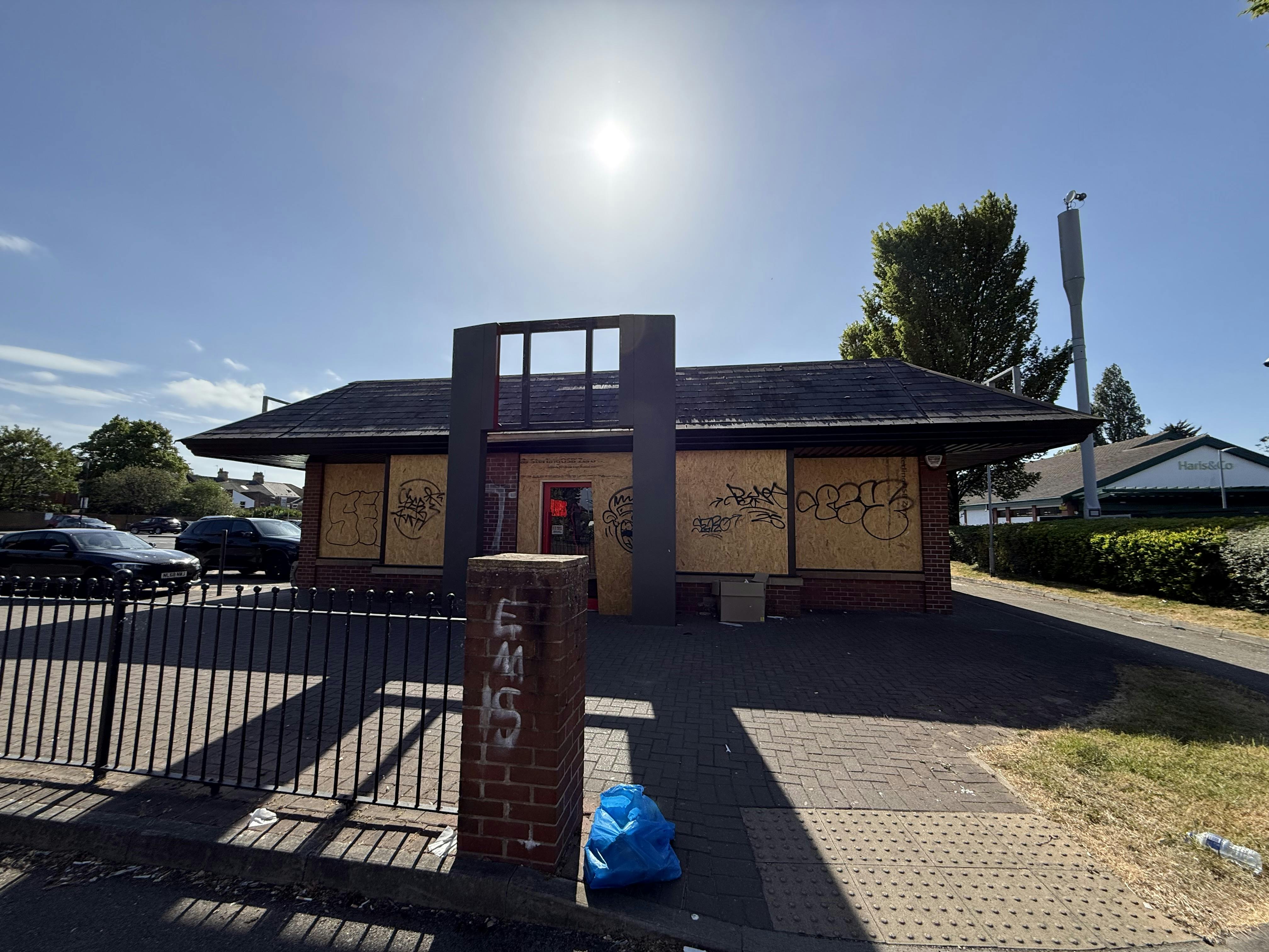 Drive Thru' Opportunity, 177 Beverley Road, Hull, Other / Restaurant / Cafe To Let - IMG_3573.jpg