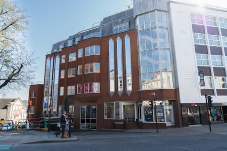 Queens Road Quadrant, 1-5 Queens Road Quadrant, Brighton, Office To Let - DSC08193.jpg