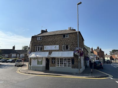 2 Melton Road, Shop and Café, Oakham, Office / Restaurant / Cafe / Retail To Let - IMG_2855.jpg