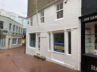 3-4 Market Street, Brighton, Retail To Let - b7a95411537f2ebd9f3742c1e5007ee551abbbbc.jpg