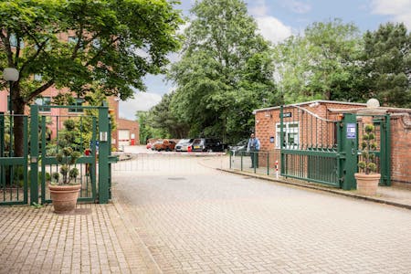 Studio 6, London North Studios, Mill Hill, Industrial To Let - Gatehouse.jpg