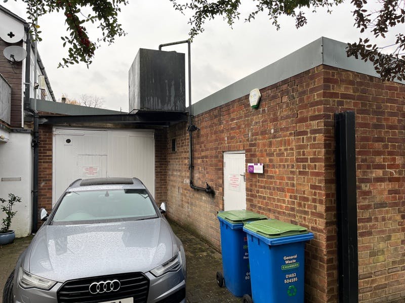 214 Station Road, Addlestone, Offices / Industrial / Warehouse To Let - External_20231205094401_9205.jpg