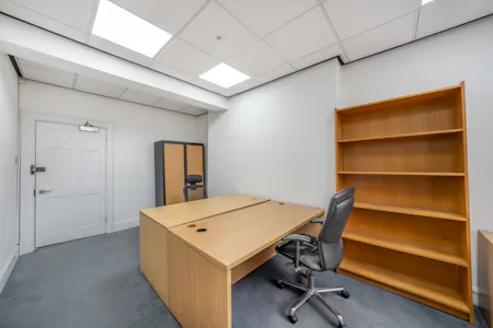 48-49 Russell Square, London, Office / Serviced Office To Let - DSC02867-HDR-Edit-2.jpg