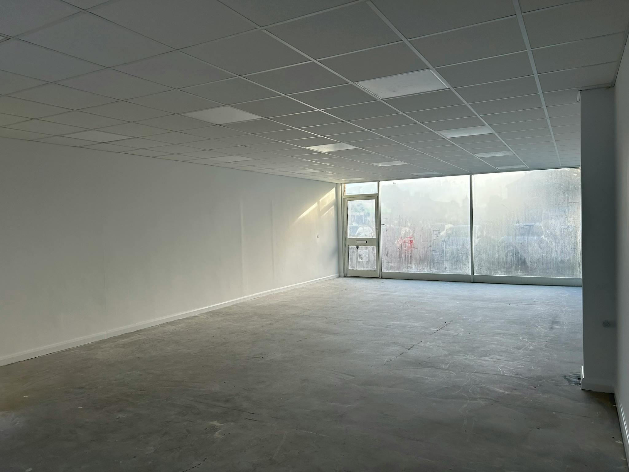 Retail/Shop in Chichester - photo 4