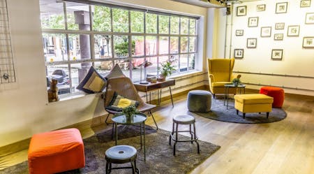 2 Bath Place, London, Office / Serviced Office To Let - Communal Breakout Area.jpg