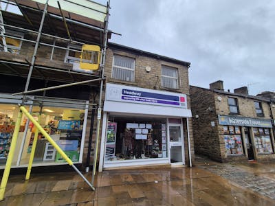 47 High Street West, Glossop, Retail To Let - 20251215_094635.jpg