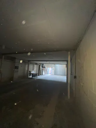Unit 6, Hayes, Industrial To Let - 20260817_162727000_iOS 3.jpg
