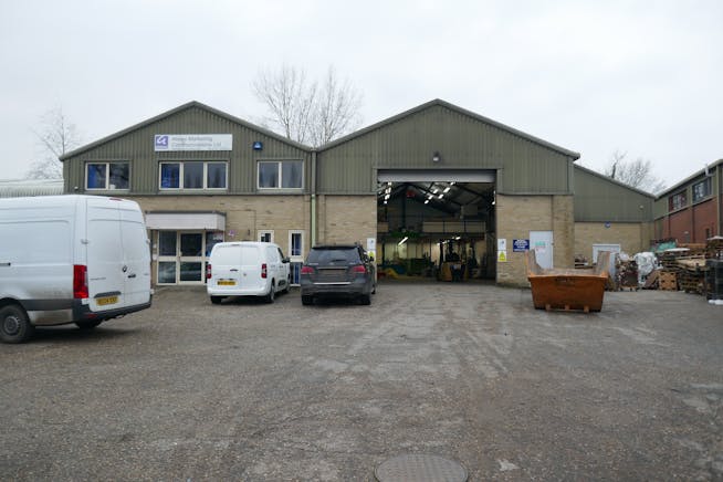 4 Oak Industrial Park, Chelmsford Road, Great Dunmow, Industrial To Let / For Sale - details 1.JPG