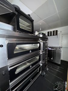 61 High Street, Dartford, Retail To Let - IMG20251020WA0013.jpg