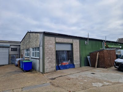 9-10 Westfield Industrial Estate, Gosport, Industrial / Warehouse To Let - Front.jpeg