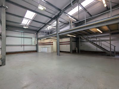 Unit 77 Coopers Place, Chiddingfold Godalming, Industrial / Light Industrial To Let - 1000005114  77.jpg