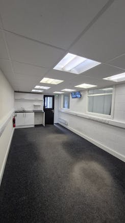 60 Well Street, Paisley, Industrial To Let - Unit 3.jpg