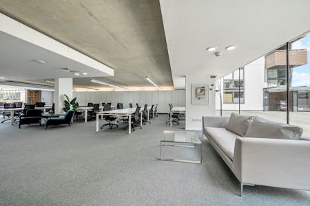 Unit B North Gainsborough Studios, London, Office To Let - 13069901668484ab58db81.jpg