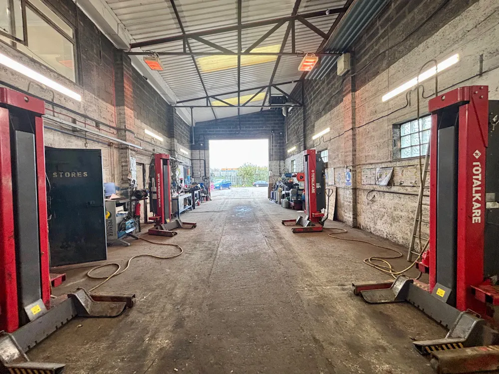 Site / Depot, 2 Cynon Close - 2 Cynon 05.jpg