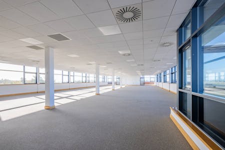 Ailsa House, Turnberry Park Road, Leeds, Office To Let - _96A5900HDR.jpg