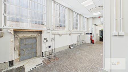 28 Bank St, Rawtenstall, Office / Retail / High Street Retail To Let - Ground Floor