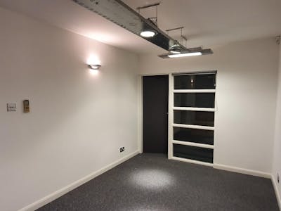 61 Dowson Road, Hyde, Industrial/Logistics / Office To Let - Image 8