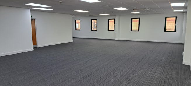 Albany Court, Frimley, Offices To Let - 1st flr.jpg