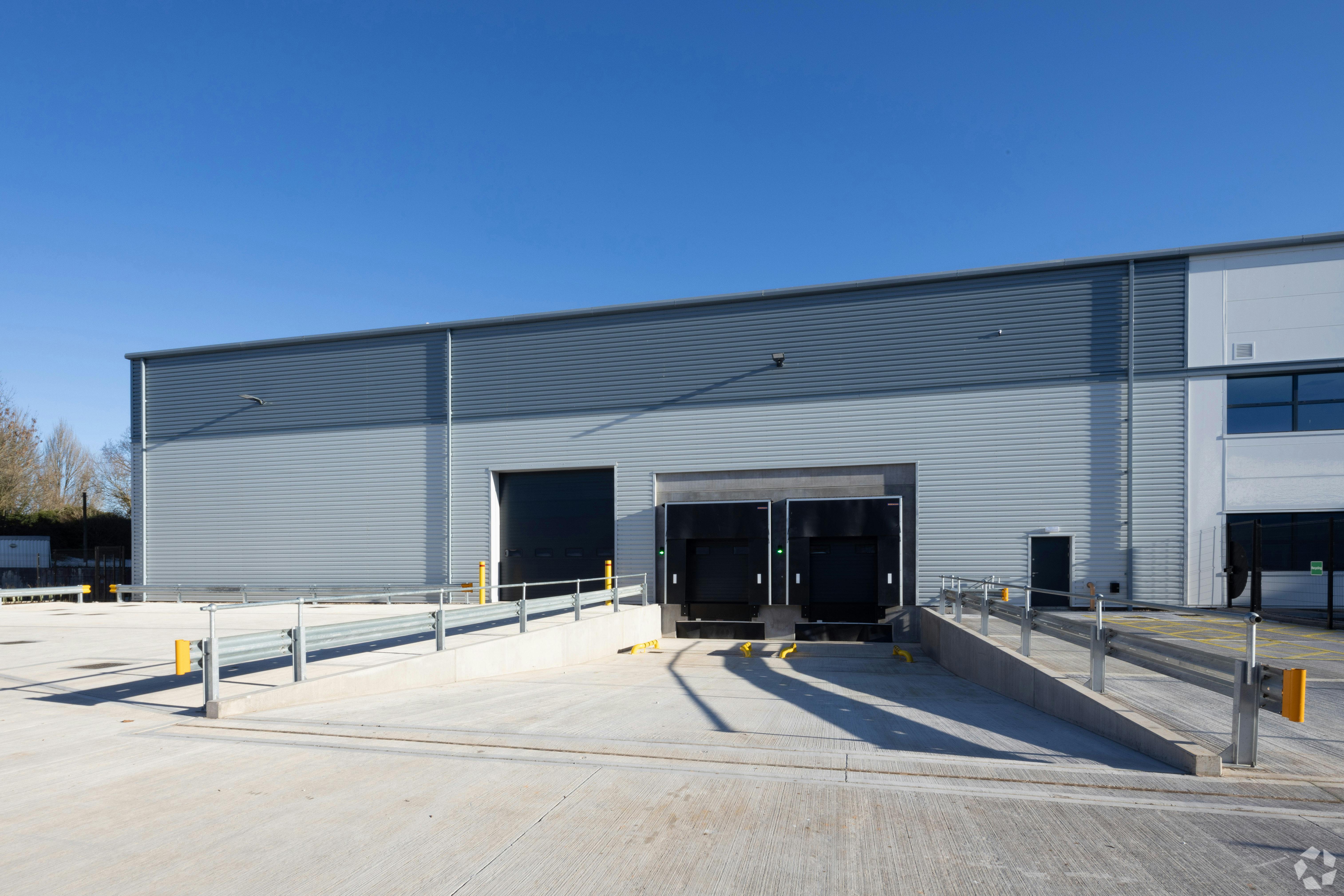 Industrial Unit in Birmingham - photo 2