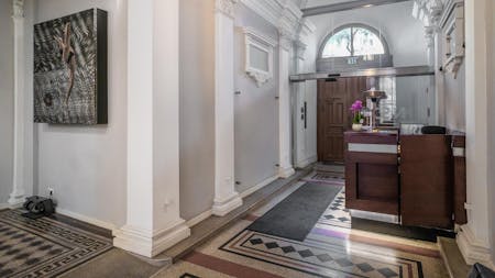 Ullmann Palota, Andrássy út 11., Budapest, Office To Let - Ullmann_enterence.jpg