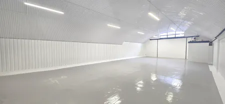 Arch 452, Andre Street, London, Industrial To Let - 20260528_161618 - Edited.jpg