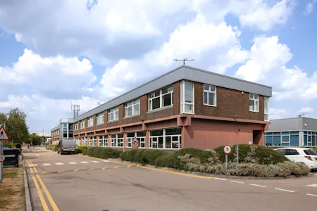 Unit B, Spectrum House, City Place, Gatwick, Office To Let - SH Gatwick Low Res 75.jpg