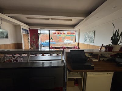 33,33a,35 &35a Station Road, Burgess Hill, Investment For Sale - IMG_0232.jpeg