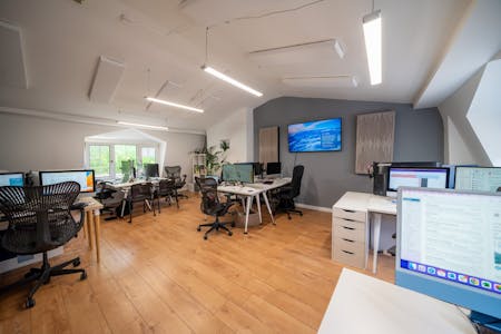 Mount Pleasant Studios, 51-53 Mount Pleasant, London, Office To Let - 3.jpg