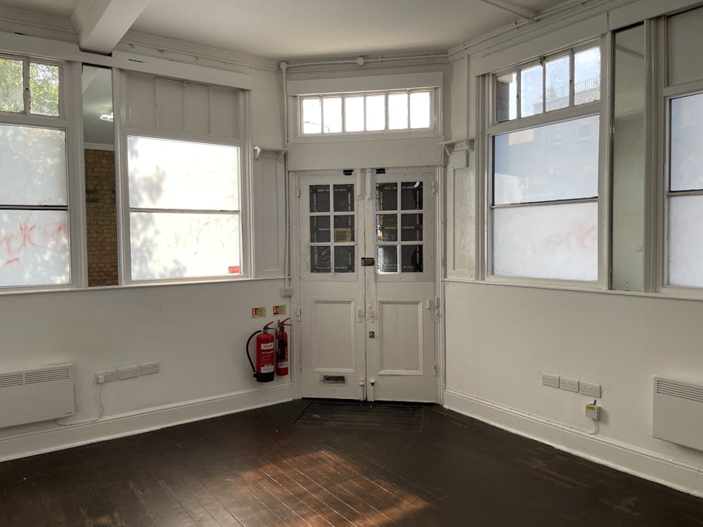 Ground Floor & Basement, 408 Hackney Road, London, Leisure / Retail To Let - IMG_3730.jpg
