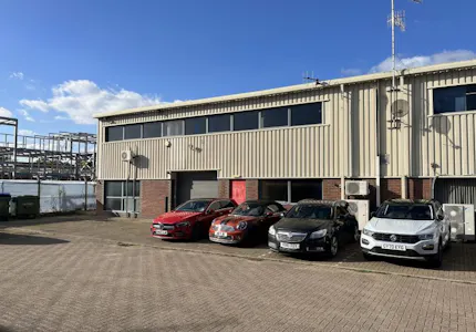 Unit 3B Gatwick Metro Centre, Horley, Business Units For Sale - Image 8