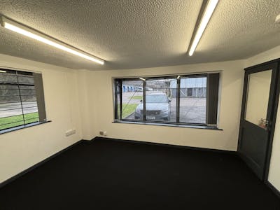 Unit 39, Albion Industrial Estate, Pontypridd, Industrial To Let - IMG_6501.jpeg