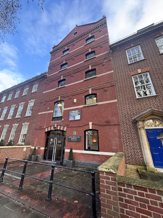King William House, Bristol, Office To Let - 20260112_140457603_iOS.jpg King William House, Bristol, Office To Let - 20260112_140457603_iOS.jpg