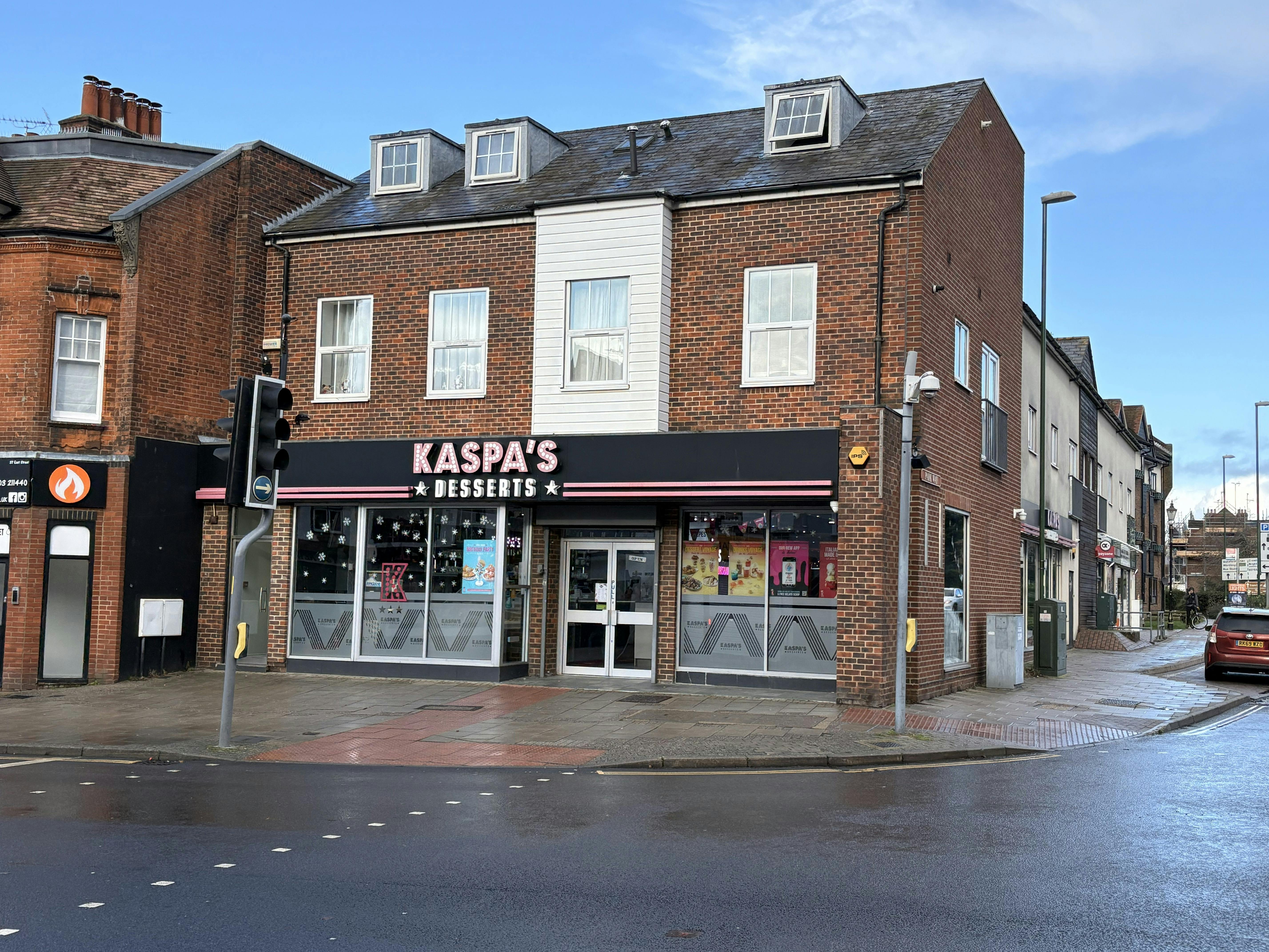 39-41 East Street, Horsham, Investment - All / Investment - All / Investment - Retail only For Sale - IMG_9453.jpg