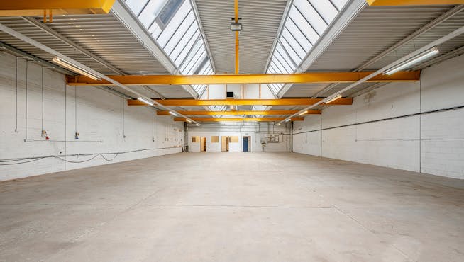 26 Hawbank Road, East Kilbride, Industrial To Let - herophoto (1).jpg