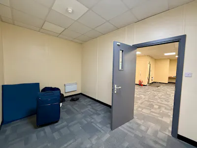 28 Phoenix Business Park, Birmingham, Industrial / Trade Counter / Warehouse To Let - Photo 21-05-2026, 15 21 42.jpg