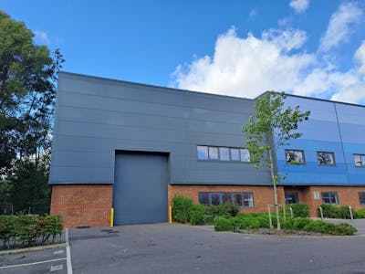 Unit 1, Vulcan Business Park, Crawley, Industrial / Warehouse To Let - unit 1 (2).jpg
