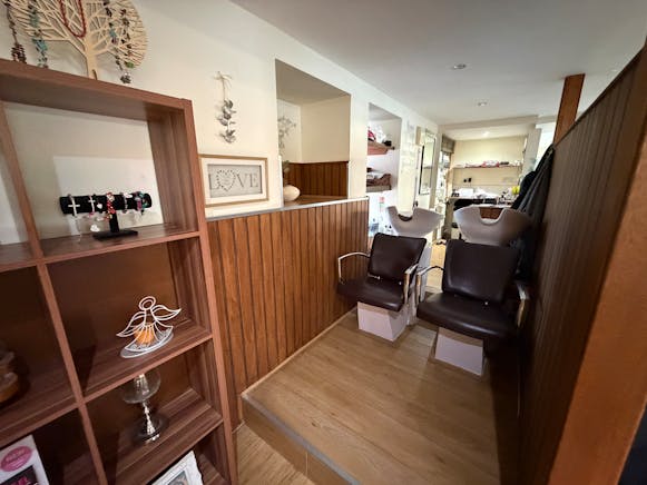 Cross Keys House, Perth, Retail To Let - IMG_3433.JPG