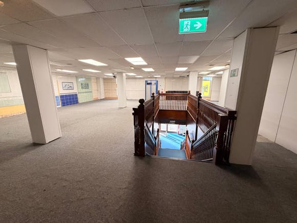 36-38 Bridge Street, Halstead, Retail To Let - WhatsApp Image 2026-01-30 at 14.06.08 (3).jpeg