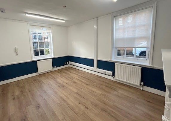 Suite 2, 27 Sheet Street, Windsor, Office To Let - Suite 2 ii.jpg