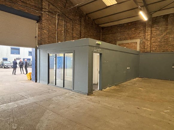 13 Scotts Road, Paisley, Industrial To Let - PHOTO-2026-04-28-09-21-51 17.jpg