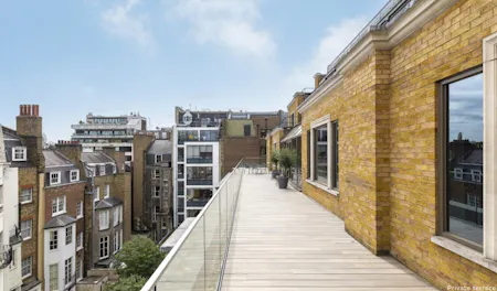 6 Chesterfield Gardens, Mayfair, Office To Let - 6C 4th floor private terrace.jpg