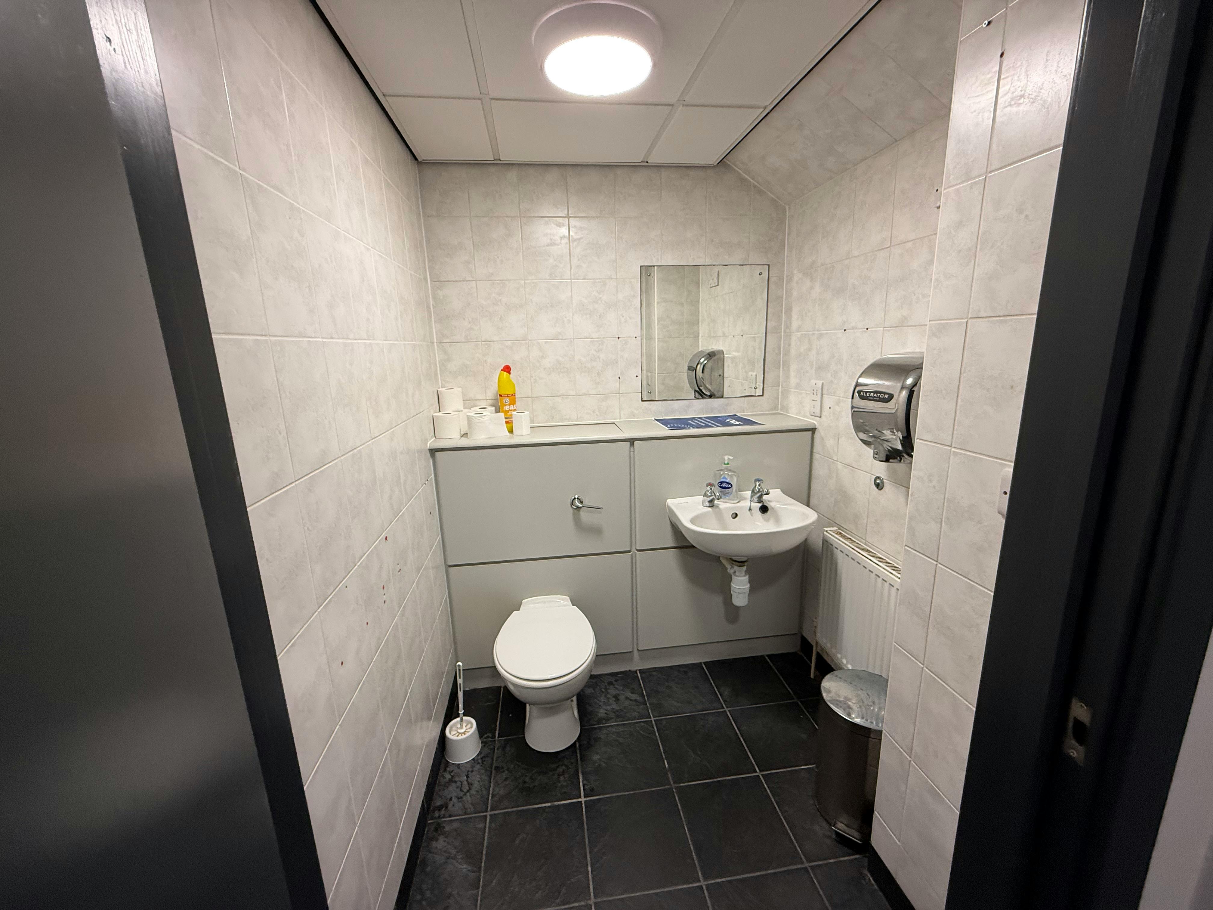 2 Sidings Court, Doncaster — image 7