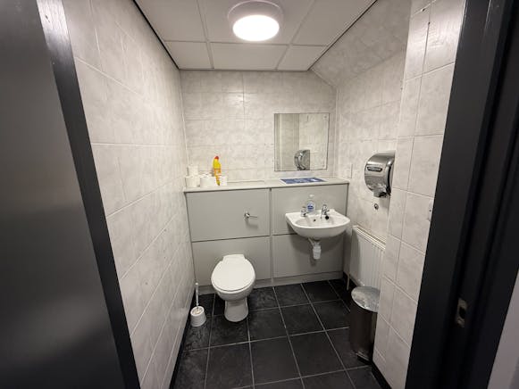 2 Sidings Court, 2 Sidings Court, Doncaster, Office To Let - IMG_8855.jpeg