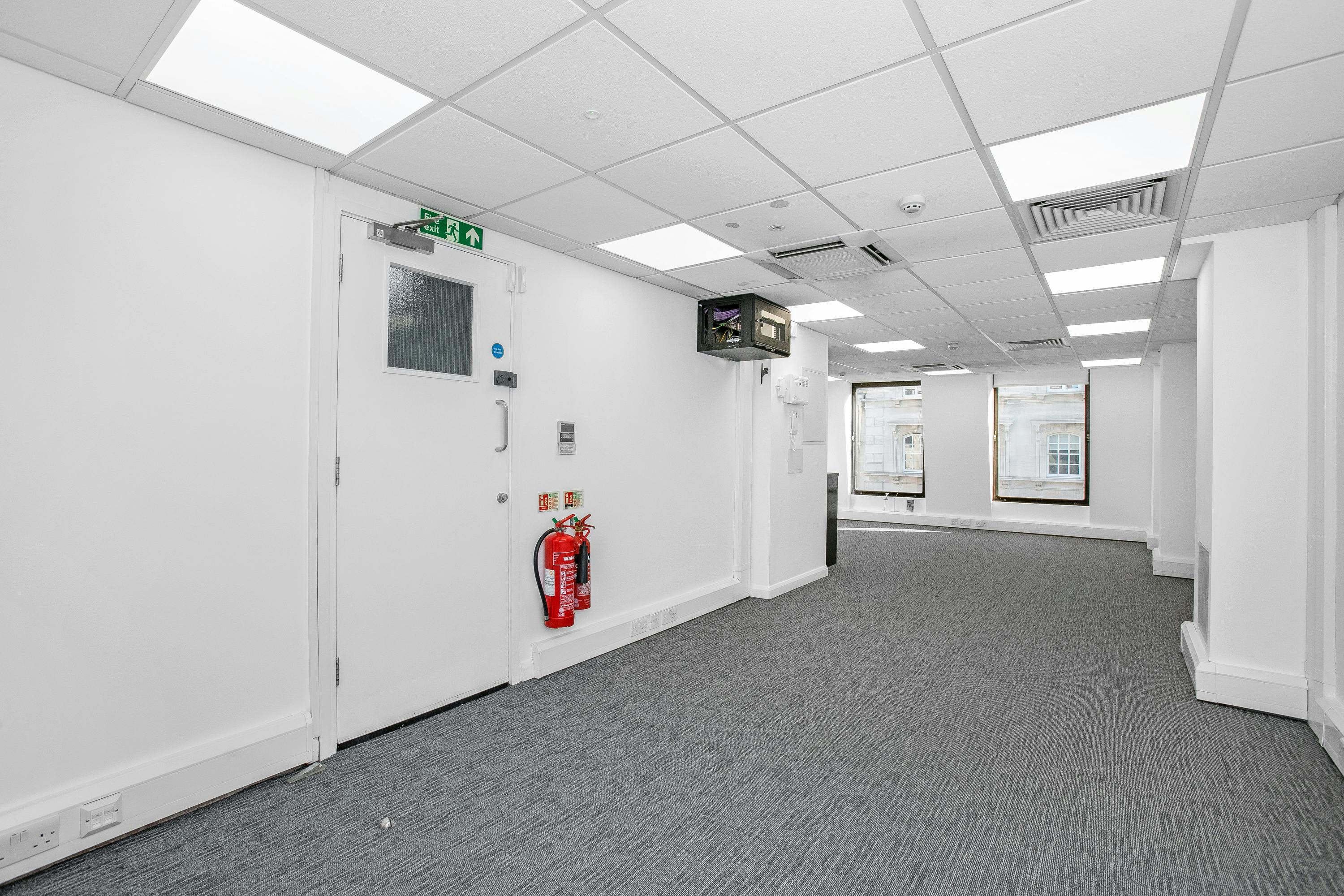 5th Floor, 5 Conduit Street, London, Office To Let - R2A9305.jpg