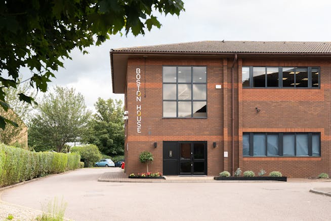 First Floor, Boston House, Bourne End, Offices To Let - BostonHouse06325.jpg